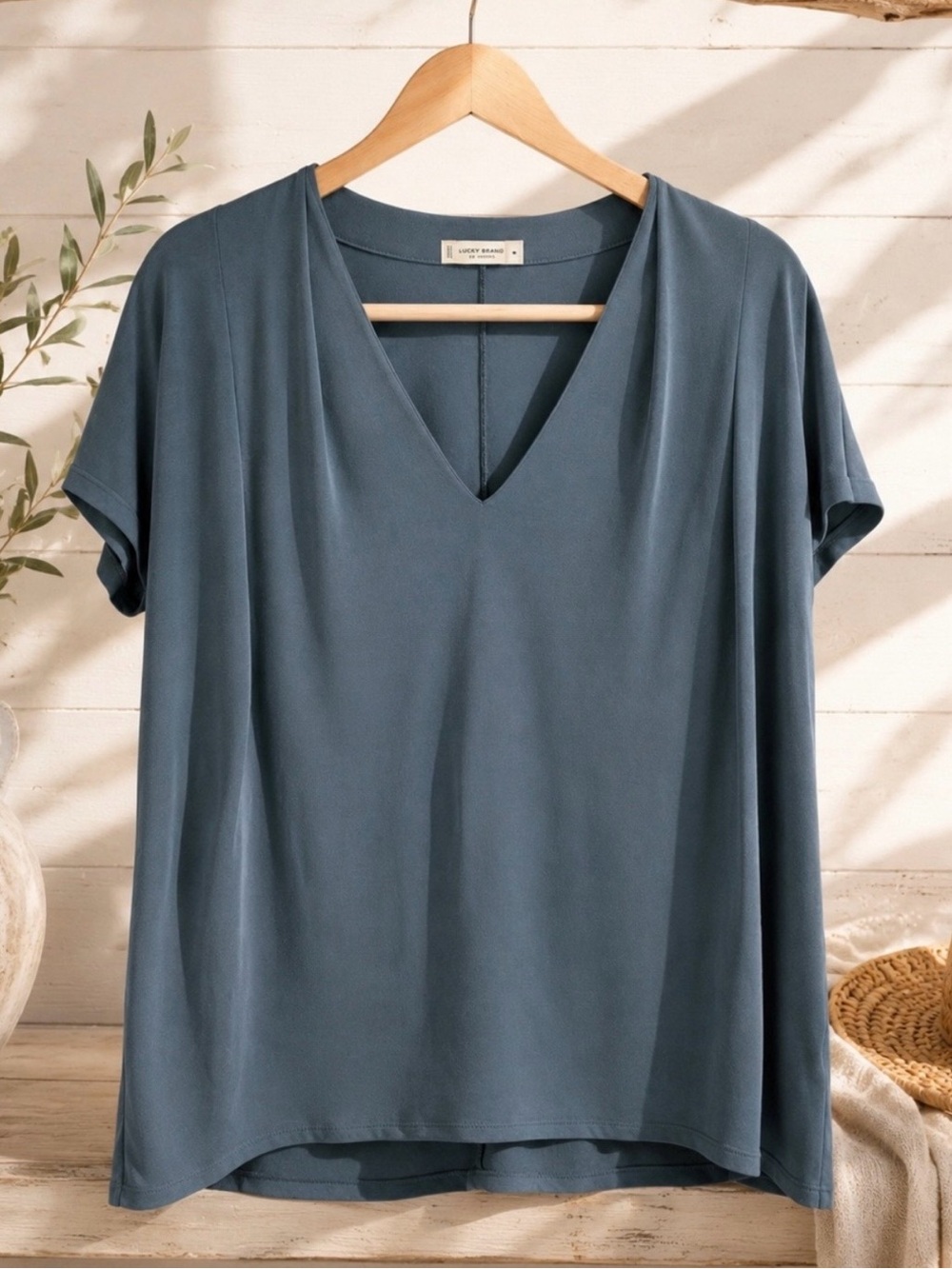 ✨ Lucky Brand Teal Blue Green Top Sandwash Short Sleeve Shirt Tee Size S ✨